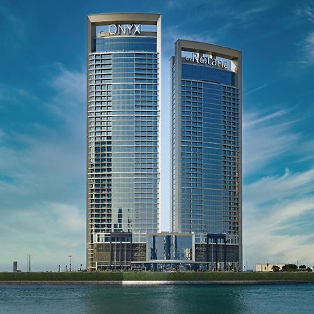 Onyx Rotana Hotel Manama Eksteriør billede The Ritz-Carlton, DIFC