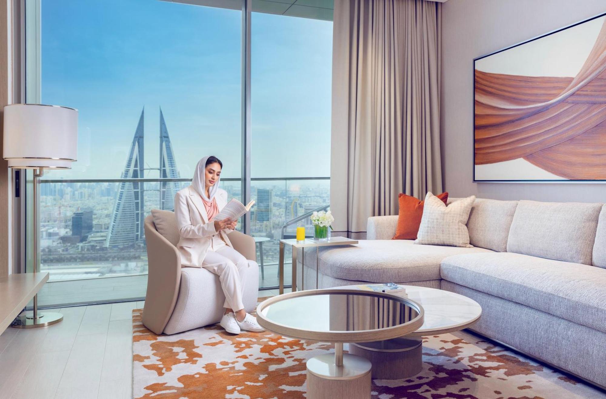 Onyx Rotana Hotel Manama Eksteriør billede A living room at the Address Downtown Hotel