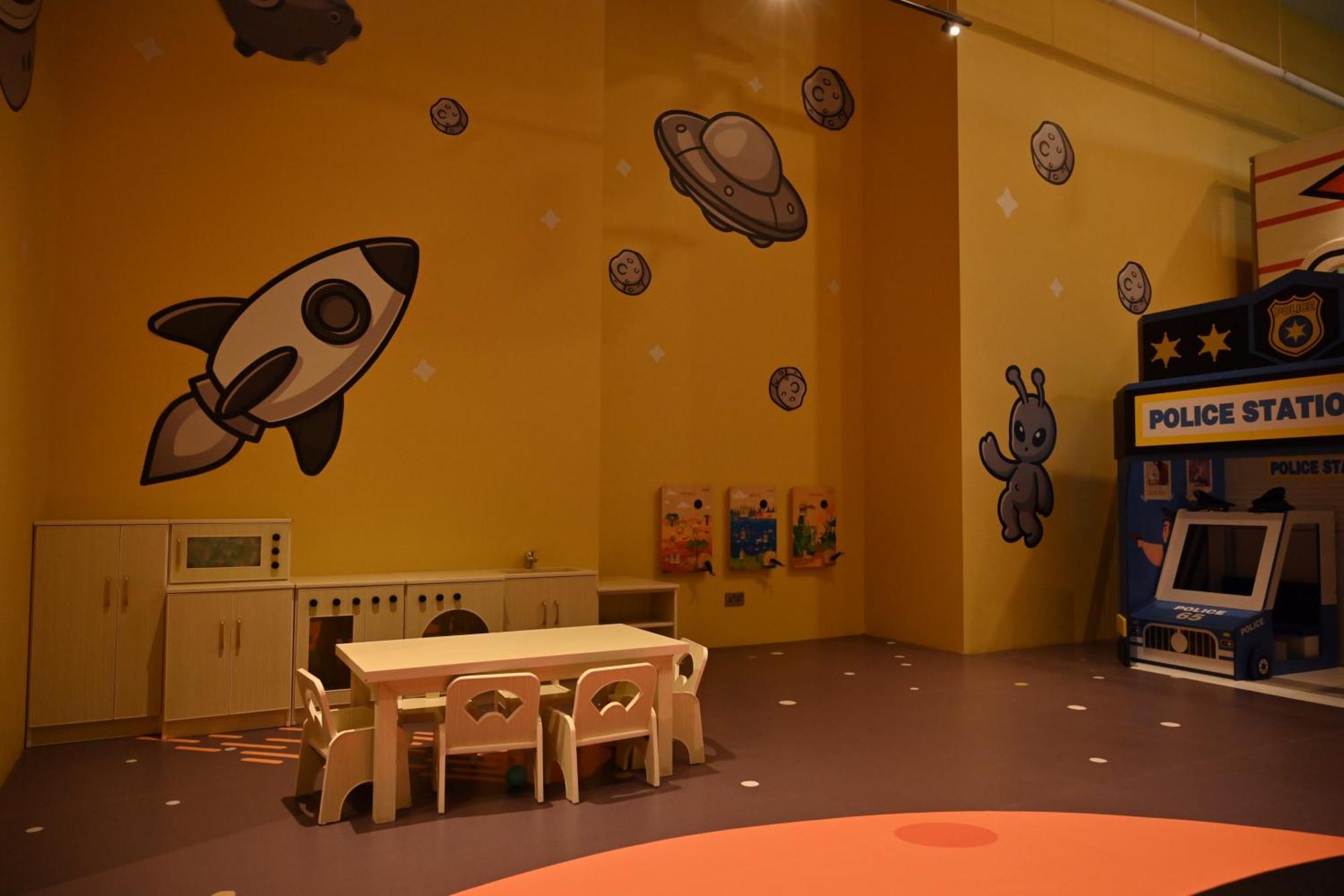 Onyx Rotana Hotel Manama Eksteriør billede The Children's Museum of Oakville