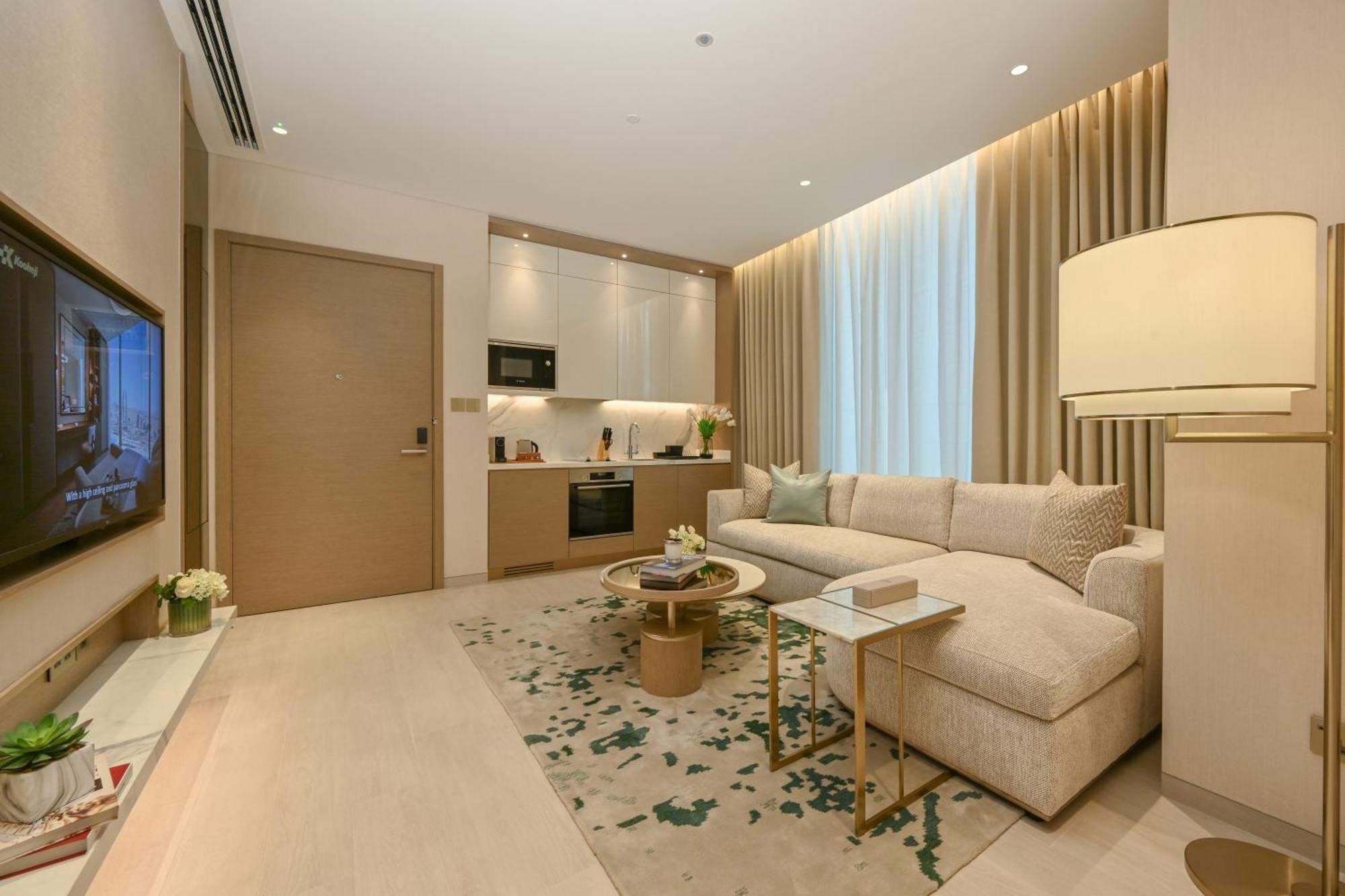 Onyx Rotana Hotel Manama Eksteriør billede A living room at the Ritz-Carlton, DIFC