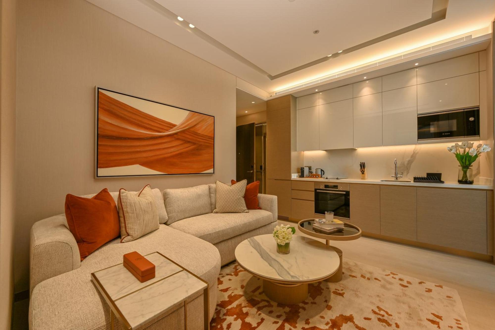 Onyx Rotana Hotel Manama Eksteriør billede A living room in a 1-bedroom apartment